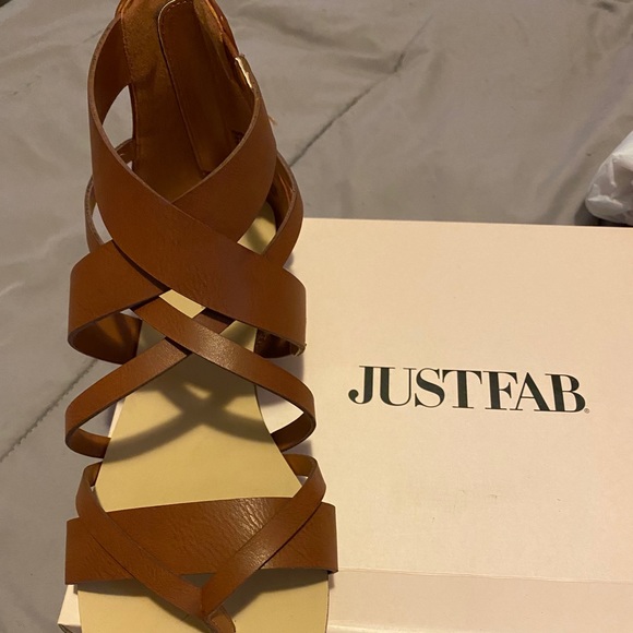 Sandals - Picture 3 of 4